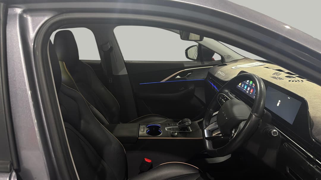 2023 Chery Omoda 5 Ex (high Version), Automatic, 52331 km, Right Side Front Door Cabin View