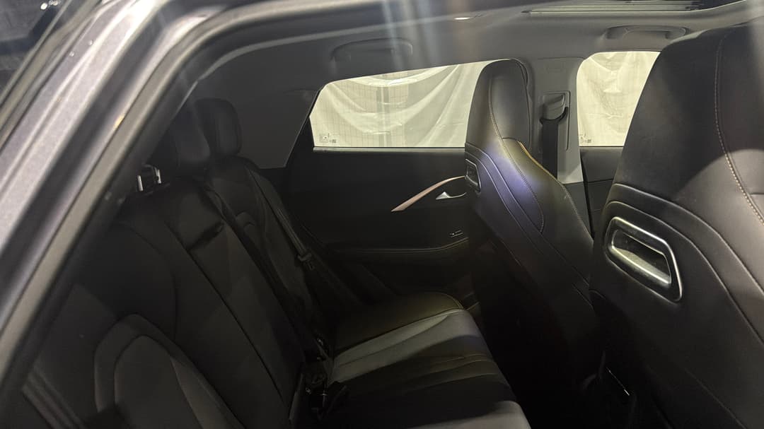 2023 Chery Omoda 5 Ex (high Version), Automatic, 52331 km, Right Side Rear Door Cabin View