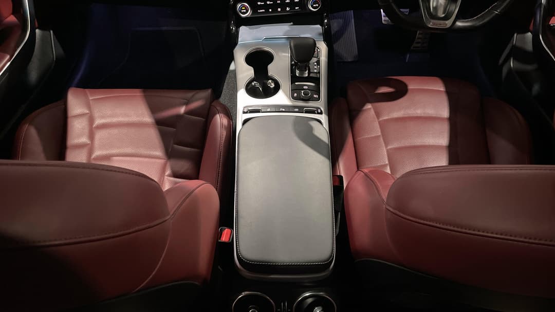 2021 Kia Stinger Gt (red Leather), Automatic, 81092 km, Center Console