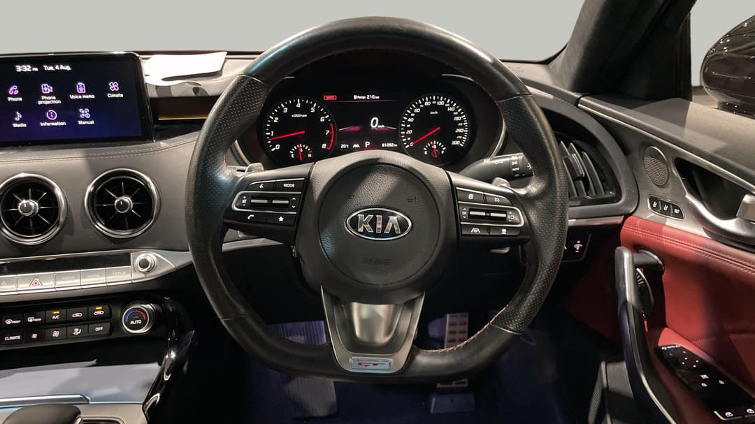 2021 Kia Stinger Gt (red Leather), Automatic, 81092 km, Steering Wheel Close-up