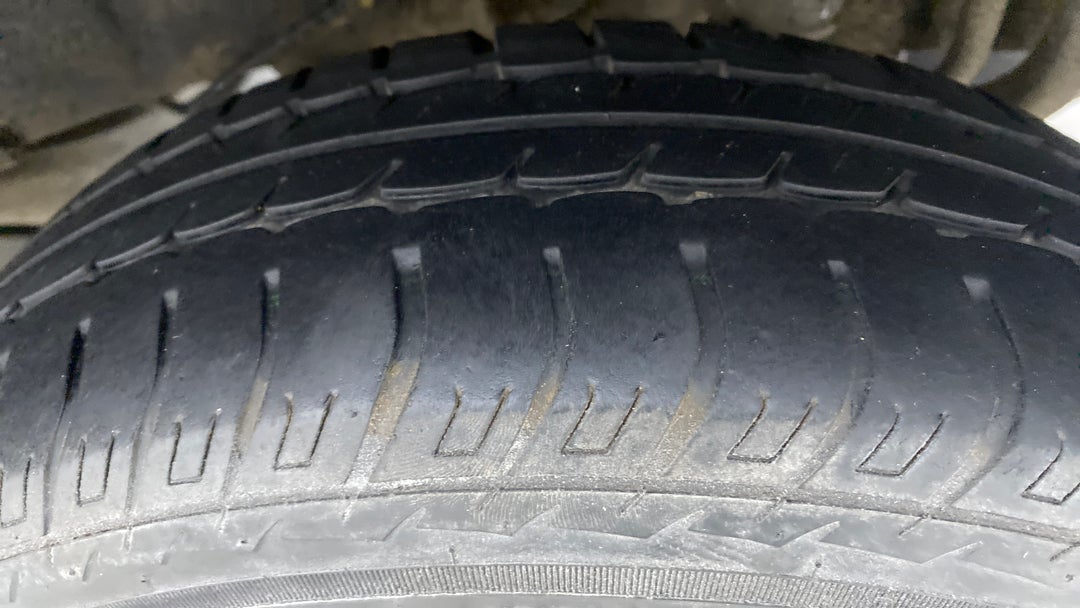 Left Rear Tyre Tread