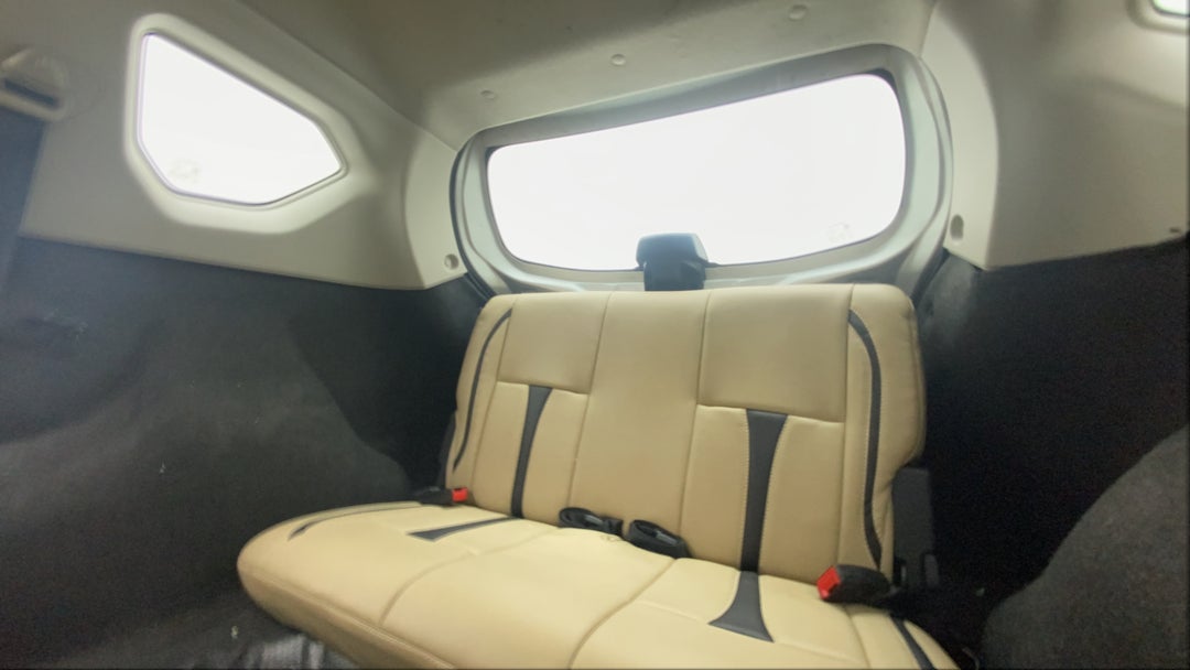 Third Seat Row ( optional )