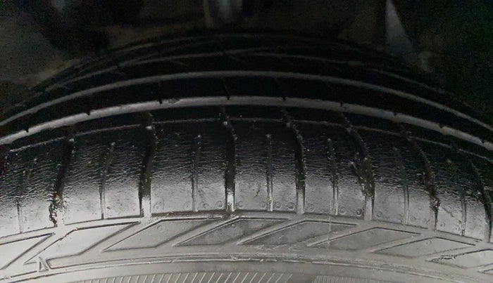 2019 Tata NEXON XZ PLUS PETROL, Petrol, Manual, 44,565 km, Left Front Tyre Tread