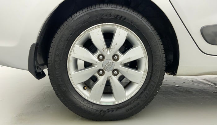 2015 Hyundai Xcent SX 1.2, CNG, Manual, 59,007 km, Right Rear Wheel