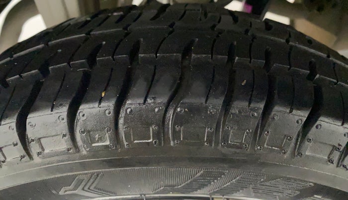 2018 Maruti Alto 800 LXI, Petrol, Manual, 21,548 km, Right Rear Tyre Tread