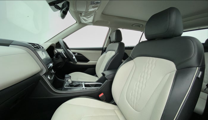 2020 Hyundai Creta 1.5 SX (O) AT, Petrol, Automatic, 11,889 km, Right Side Front Door Cabin