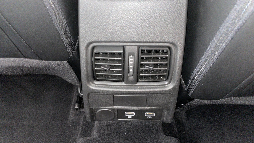 Rear A/C Vent