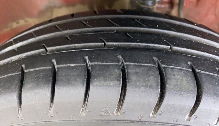 2018 Maruti Alto 800 VXI O, Petrol, Manual, 56,340 km, Left Front Tyre Tread