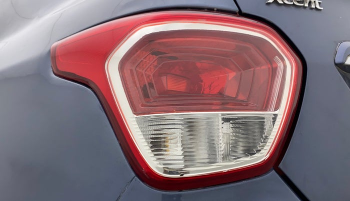 2015 Hyundai Xcent S 1.2, Petrol, Manual, 21,176 km, Left tail light - Reverse gear light not functional