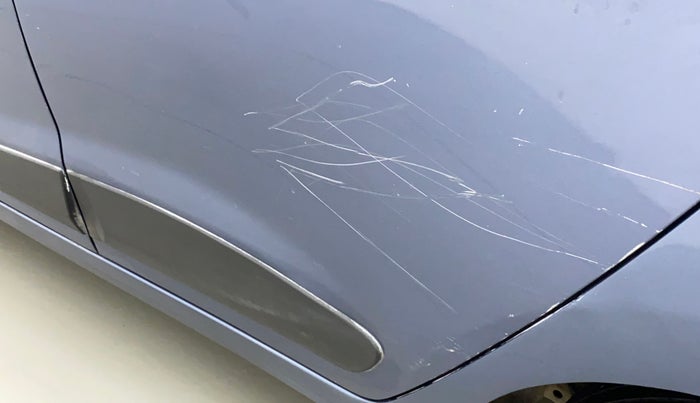 2015 Hyundai Xcent S 1.2, Petrol, Manual, 21,176 km, Rear left door - Minor scratches