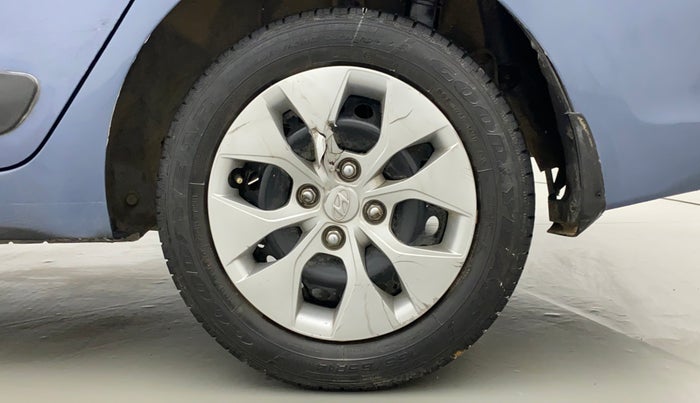 2015 Hyundai Xcent S 1.2, Petrol, Manual, 21,176 km, Left Rear Wheel