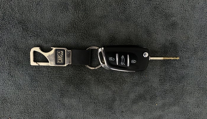 2018 Honda Jazz 1.2L I-VTEC SV, Petrol, Manual, 90,825 km, Key Close Up