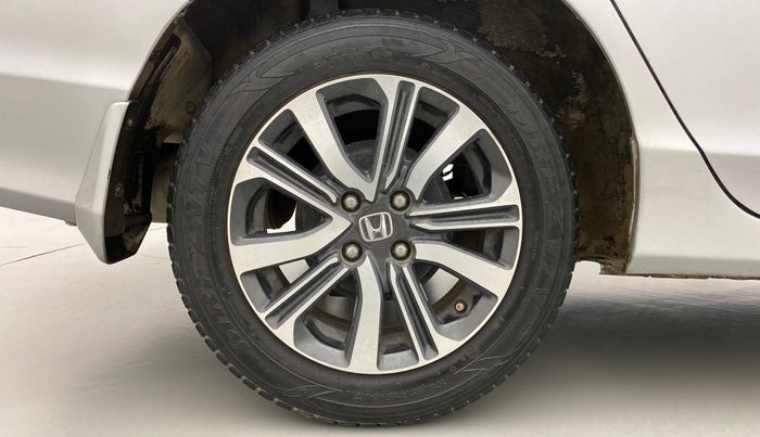 2017 Honda City V MT PETROL, Petrol, Manual, 24,891 km, Right Rear Wheel