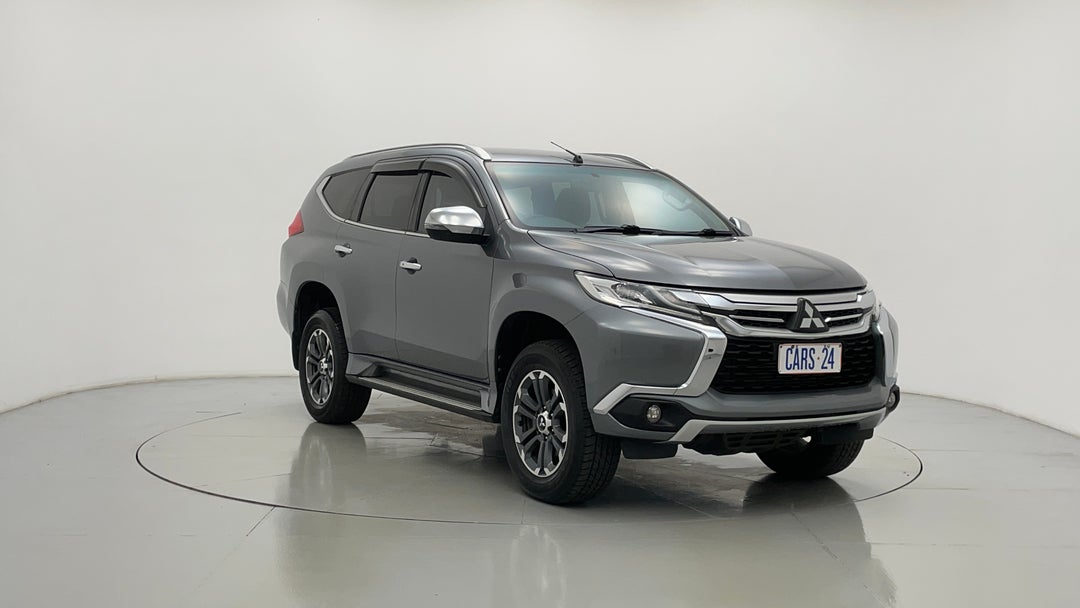 2018 Mitsubishi Pajero Sport Glx (4x4) 5 Seat, Automatic, 113200 km, Right Front Diagonal (45- Degree) View
