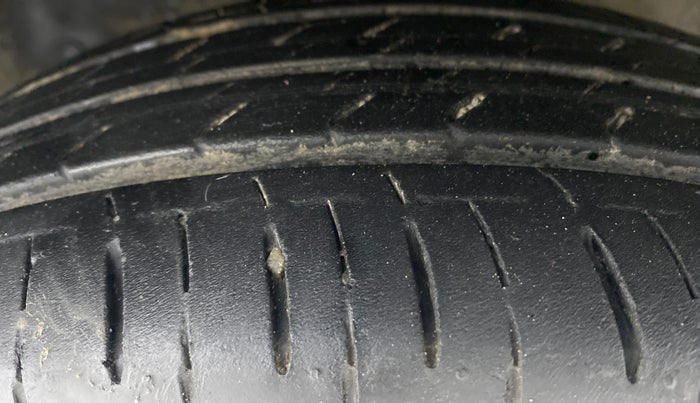 2018 Maruti IGNIS SIGMA 1.2 K12, Petrol, Manual, 20,525 km, Left Front Tyre Tread