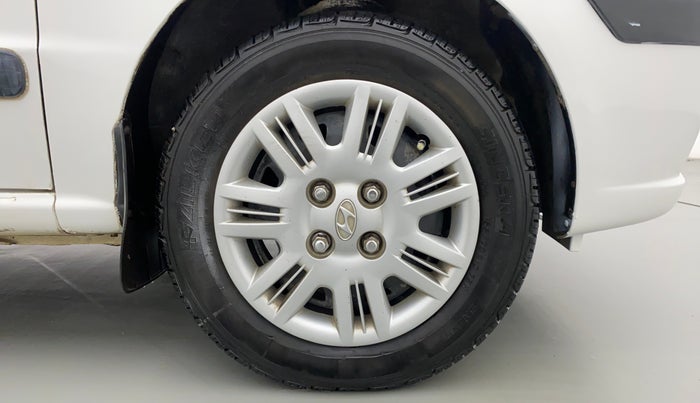 2011 Hyundai Santro Xing GLS, Petrol, Manual, 47,979 km, Right Front Wheel