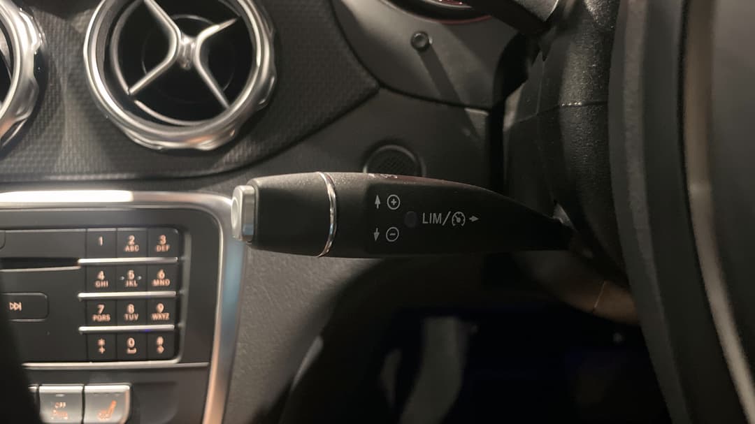 2019 Mercedes-benz GLA 180, Automatic, 40391 km, Cruise Control