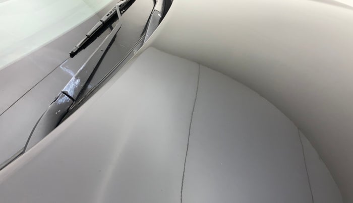 2021 Hyundai Tucson GLS 2WD AT PETROL, Petrol, Automatic, 77,085 km, Bonnet (hood) - Paint has minor damage