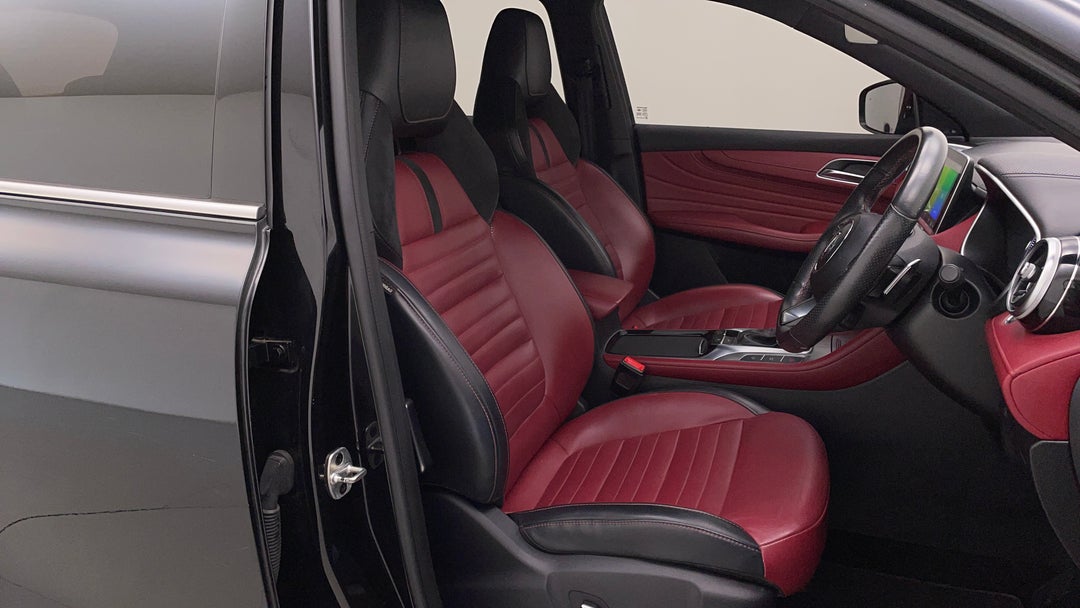 2020 MG HS Essence Anfield Edition, Automatic, 29180 km, Right Side Front Door Cabin View