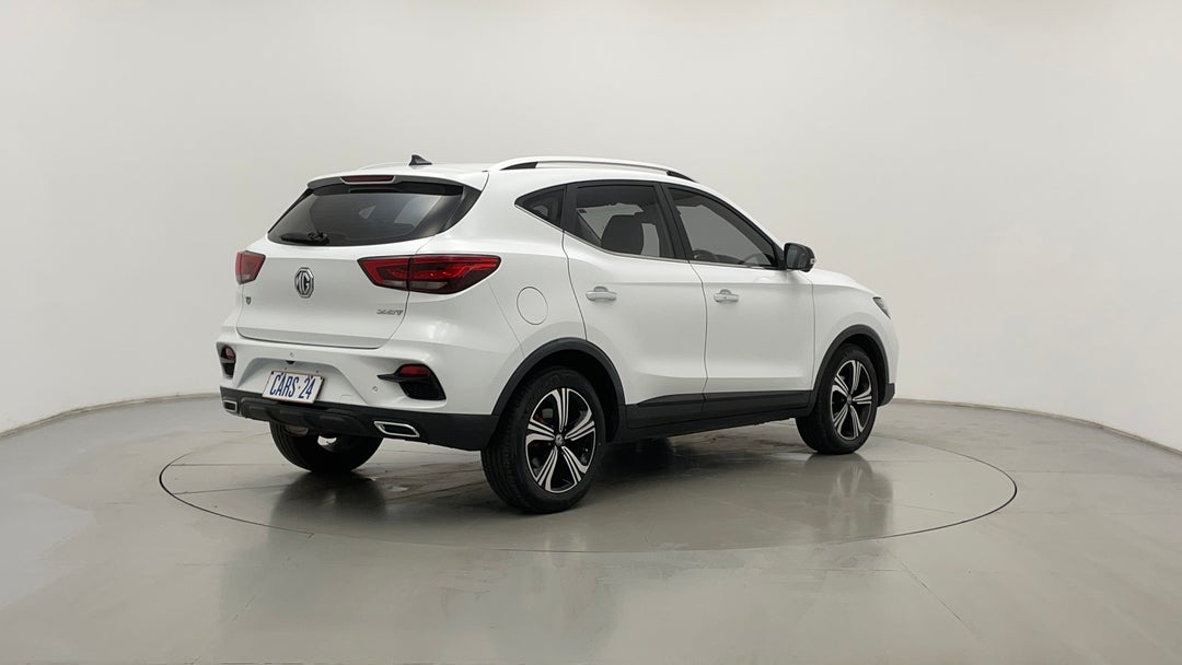 Right Back Diagonal (45- Degree) View