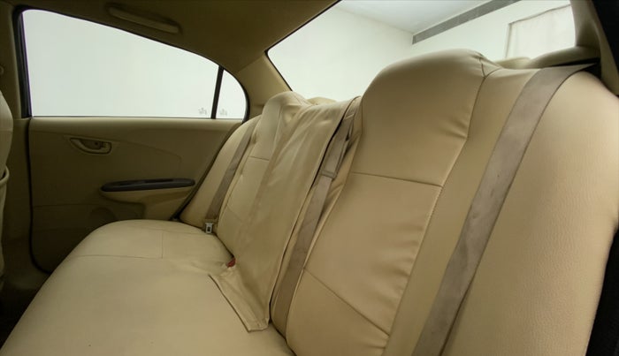 2013 Honda Amaze 1.2L I-VTEC S, Petrol, Manual, 61,999 km, Right Side Rear Door Cabin
