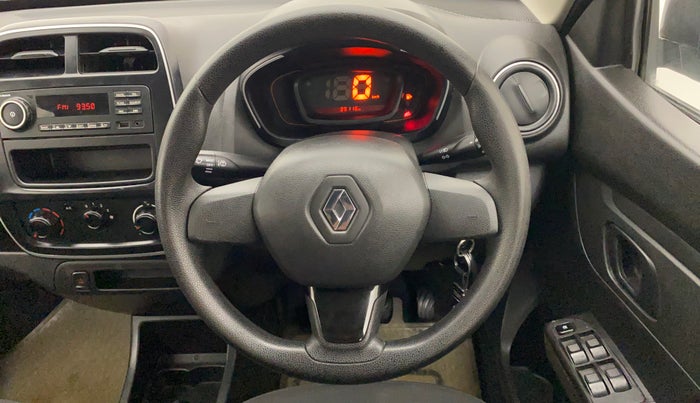 2017 Renault Kwid 1.0 RXL, Petrol, Manual, 35,149 km, Steering Wheel Close Up