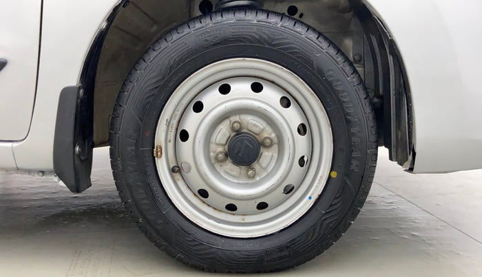 2013 Maruti Wagon R 1.0 LXI, Petrol, Manual, 13,989 km, Right Front Tyre