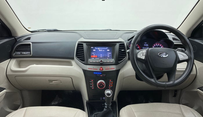 2019 Mahindra XUV300 W6 1.2 PETROL, Petrol, Manual, 40,899 km, Dashboard