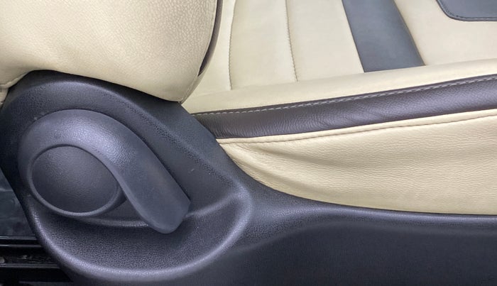 2014 Nissan Micra Active XV, Petrol, Manual, 29,238 km, Driver Side Adjustment Panel
