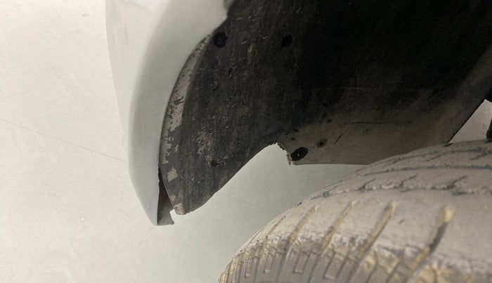 2016 Datsun Go Plus T, Petrol, Manual, 57,672 km, Left fender - Lining loose
