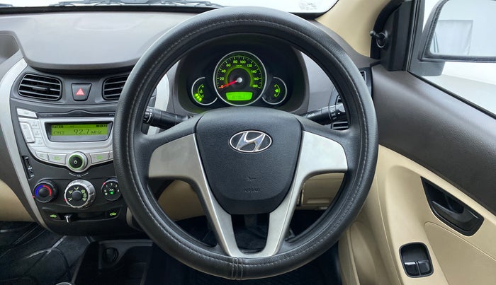2017 Hyundai Eon MAGNA PLUS OPTIONAL, Petrol, Manual, 8,760 km, Steering Wheel Close Up