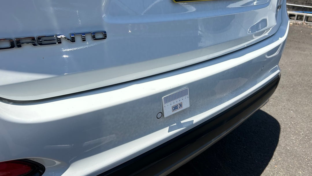 Bumper Front Scratch