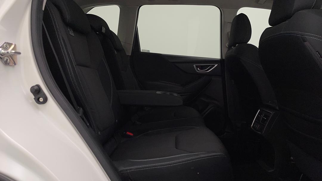 2019 Subaru Forester 2.5i-l (awd), Automatic, 81471 km, Right Side Rear Door Cabin View
