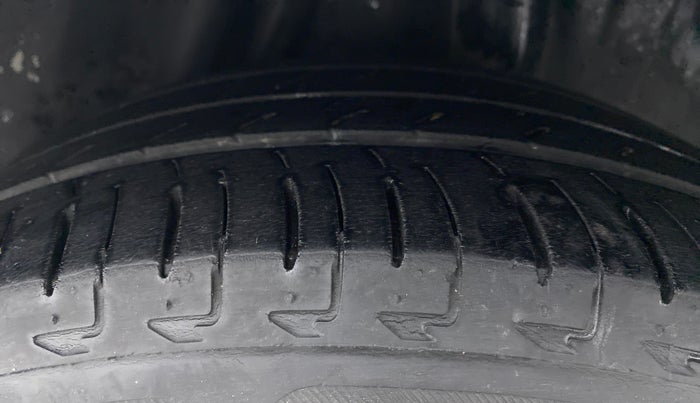 2018 Honda City ZX CVT, CNG, Automatic, 57,705 km, Left Rear Tyre Tread