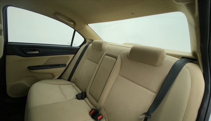 2019 Honda Amaze 1.2 SMT I VTEC, Petrol, Manual, 25,562 km, Right Side Rear Door Cabin