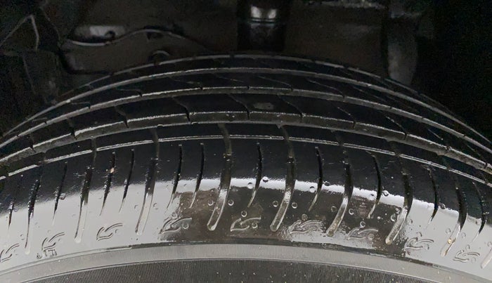 2022 Maruti BREZZA ZXI SMART HYBRID , Petrol, Manual, 14,165 km, Left Front Tyre Tread