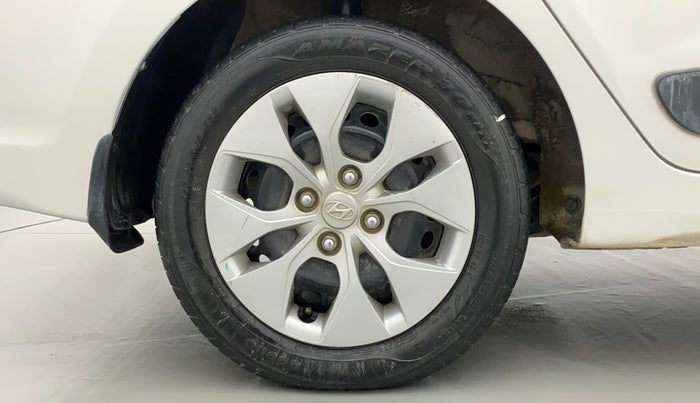 2015 Hyundai Xcent S 1.2, Petrol, Manual, 50,990 km, Right Rear Wheel