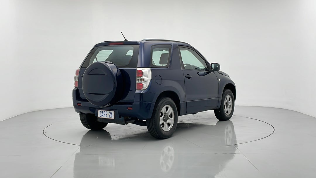 Right Back Diagonal (45- Degree) View