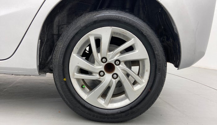 2015 Honda Jazz 1.2 V MT, Petrol, Manual, 76,438 km, Left Rear Wheel