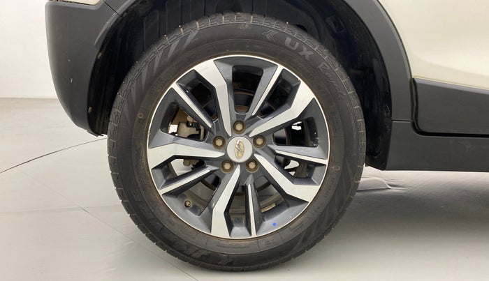 2019 Mahindra XUV300 1.5 W6 MT, Diesel, Manual, 59,235 km, Right Rear Wheel