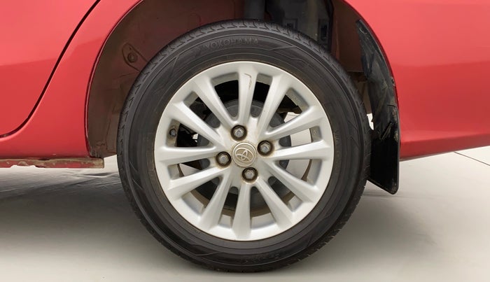 2017 Toyota Etios VXD PLATINUM, Diesel, Manual, 42,690 km, Left Rear Wheel