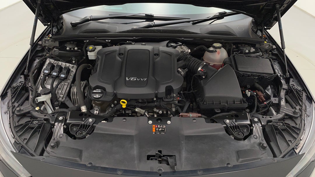 Open Bonnet (Engine)