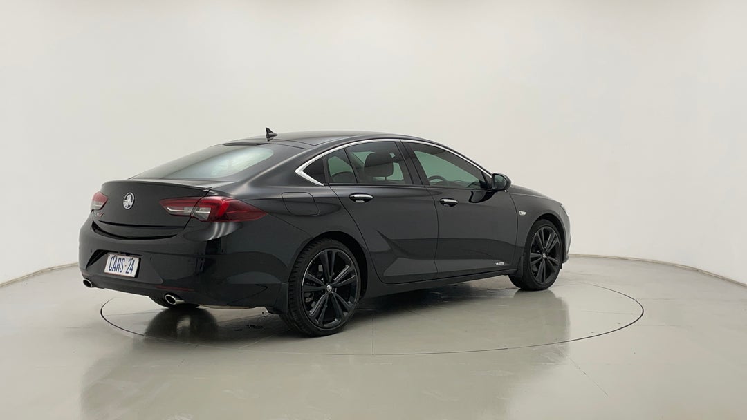 Right Back Diagonal (45- Degree) View