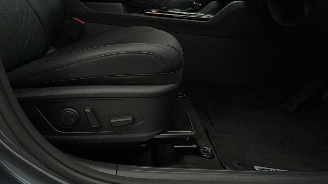 Drivers Side Adjustment Panel