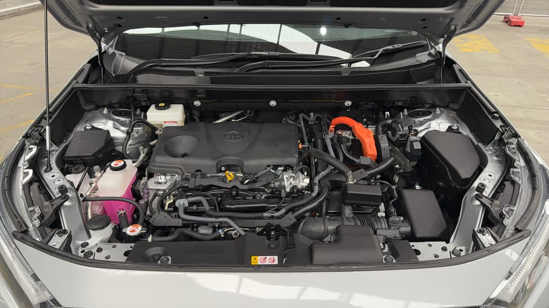 2025 Toyota RAV4 Cruiser (AWD) Hybrid, Automatic, 25230 km, Open Bonnet (Engine)