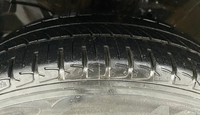 2020 Honda City V MT PETROL, Petrol, Manual, 25,148 km, Left Front Tyre Tread
