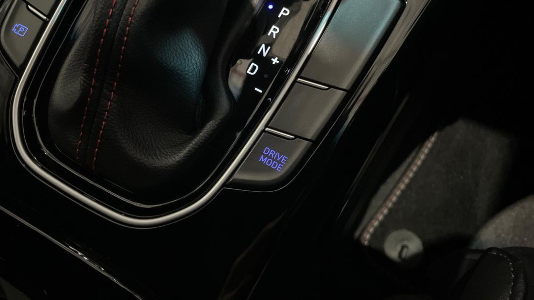 2025 Hyundai i30 N Line Mhev, Automatic, 2547 km, Utility Switches/Buttons