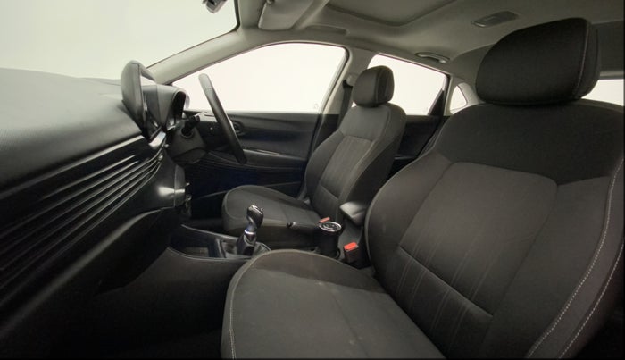 2021 Hyundai NEW I20 ASTA (O) 1.5 CRDI MT, Diesel, Manual, 41,478 km, Right Side Front Door Cabin