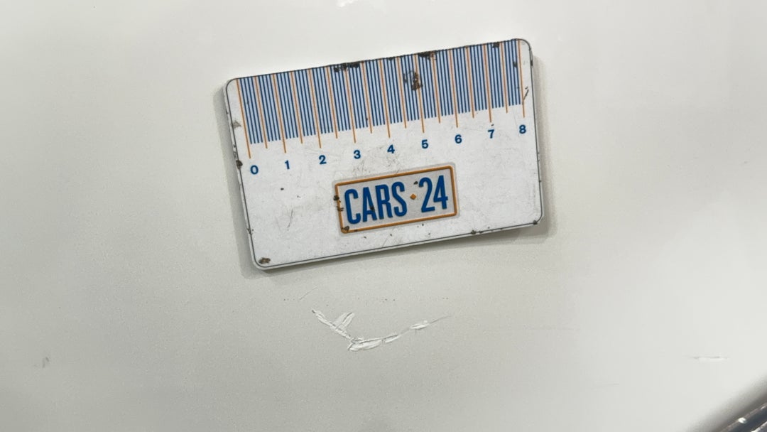 Bumper Front Scratch