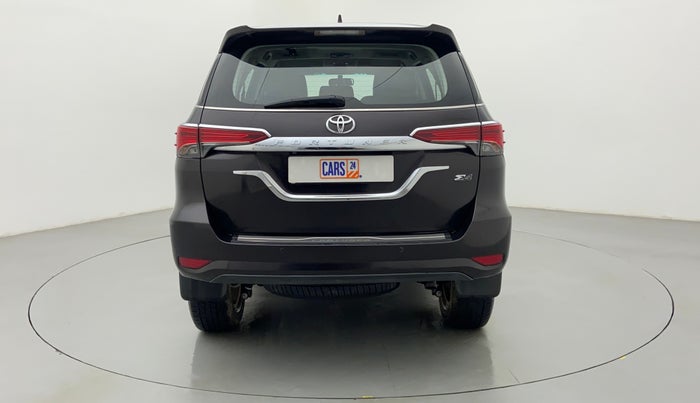 2017 Toyota Fortuner 2.8 4x4 AT, Diesel, Automatic, 22,399 km, Back/Rear